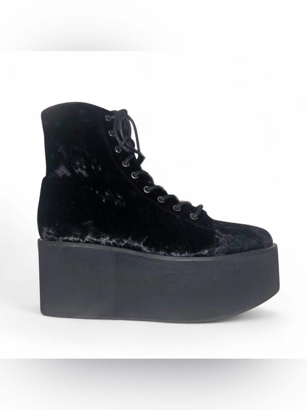 NEW🔥Velvet Platform Lace-Up Boots